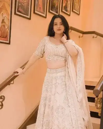 Escort Service In Sonamukhi